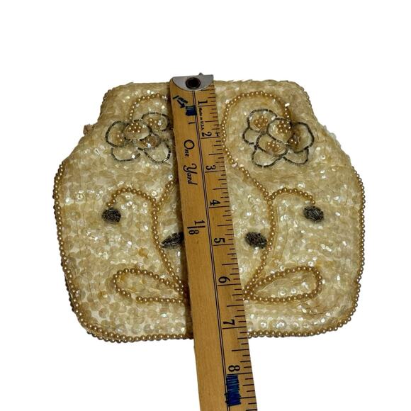 Vintage La Regale Ivory Beaded Sequin Evening Bag Purse - Mother of Pearl Inlay - Picture 8 of 9